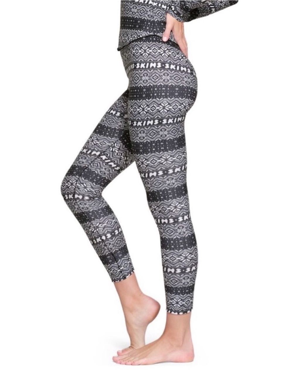 SKIMS Logo Pointelle Pants Comfy Sleep V Pants Black/White Fuzzy Cozy Small
